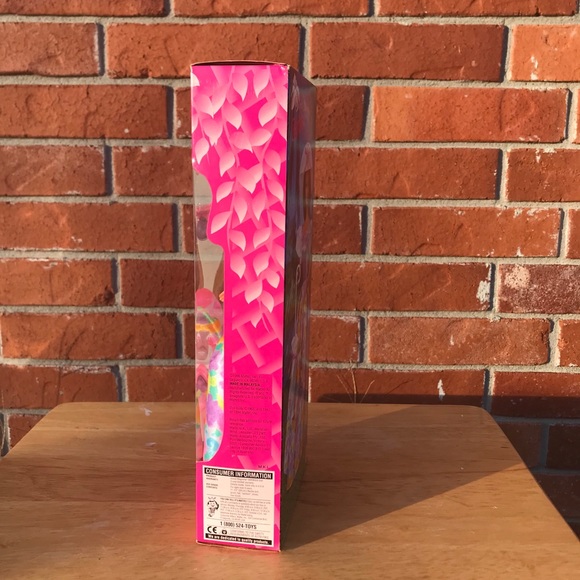 1996 NIB Sweet Magnolia Barbie Doll - Picture 2 of 7